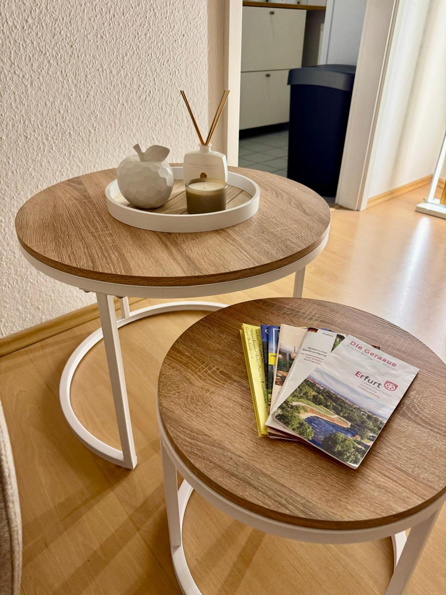 Ferienwohnung Schildblick Modernes Apartment Direkt In Der Altstadt Von Erfurt Nahe Der Kraemerbruecke - Beste Innenstadtlage Extérieur photo